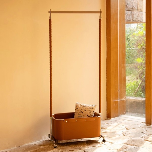 Clothes rack with hanging clothes, movable stainless steel bedroom floor-standing household dirty clothes basket storage