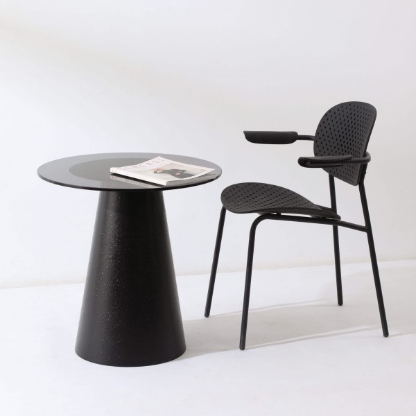 Wholesale Factory Manufacture Modern Nordic Small Restaurant Round Cafe Wooden Dining Table