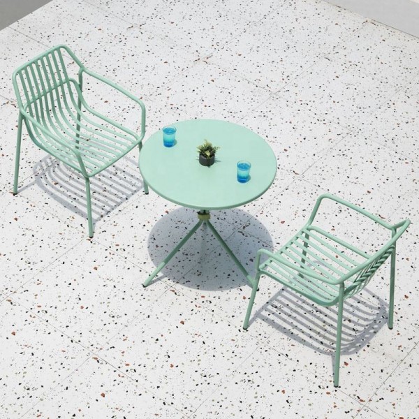 Hot Sale Modern Outdoor Garden Furniture Colorful Iron Table and Chair Set for Patio