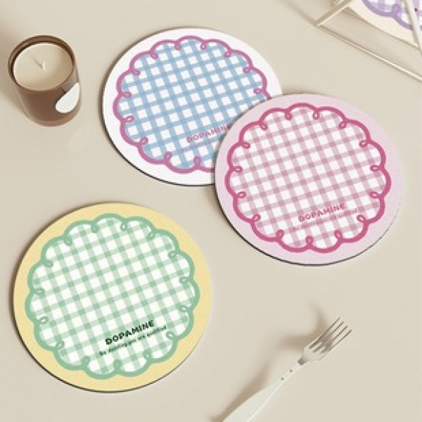 Household coasters, dining table insulation pads, high-end circular grid, simple ins style, wind-driven drainage, anti scalding, heat-resistant coasters