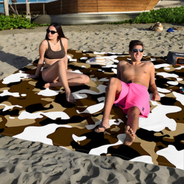 Cross border beach mat, quick drying, waterproof and moisture-proof mat, outdoor picnic mat, camping blanket