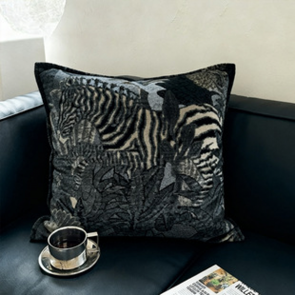 Minimally antique style home pillows, sofas, bedrooms, bay windows, cushions, high-end car pillows, light luxury pillows, cushions