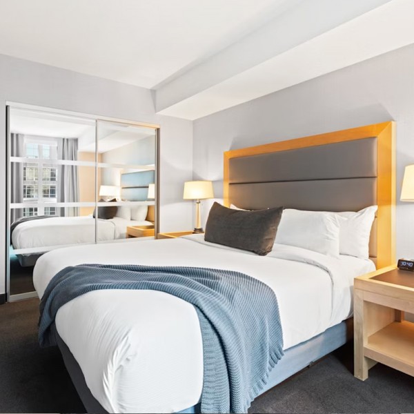 Memory foam slow rebound mattress with adjustable softness and hardness graphene 4D mattress 