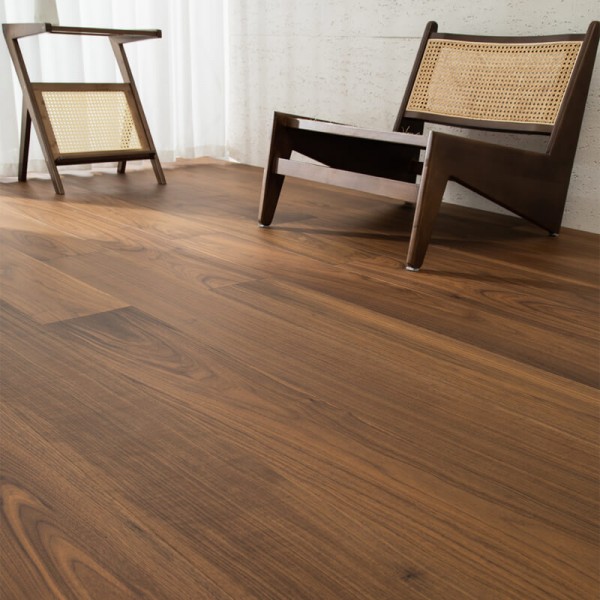 Full Birch Series Multi-layer Solid Wood Flooring (Oak/Walnut) | Factory Wholesale LS-1302