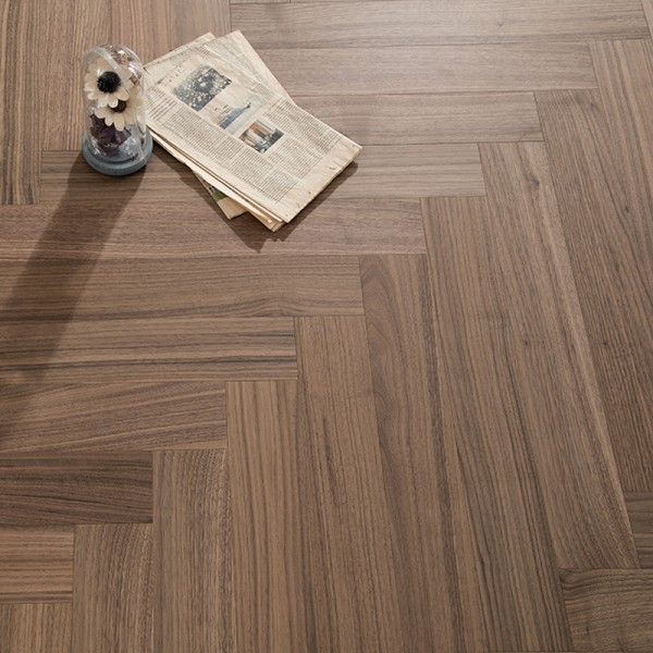 Birch series multi-layer solid wood flooring oak/walnut planks herringbone spelling herringbone spelling LS-HH5001