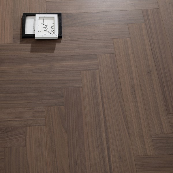 Birch series multi-layer solid wood flooring oak/walnut planks herringbone spelling herringbone spelling LS-HH5002