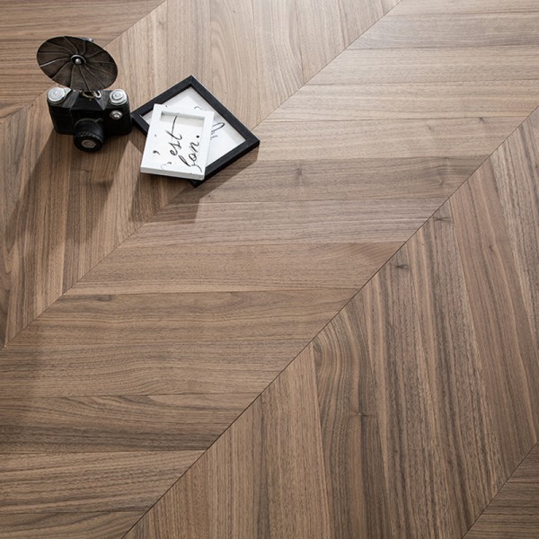 Birch series multi-layer solid wood flooring oak/walnut planks herringbone spelling herringbone spelling LS-HH6001