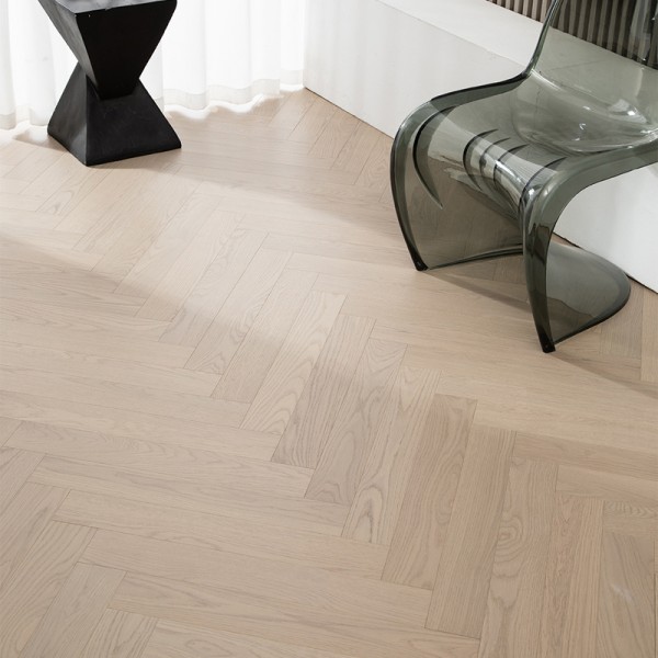 Birch series multi-layer solid wood flooring oak/walnut planks herringbone spelling wear-resistant waterproof LS-HX2001