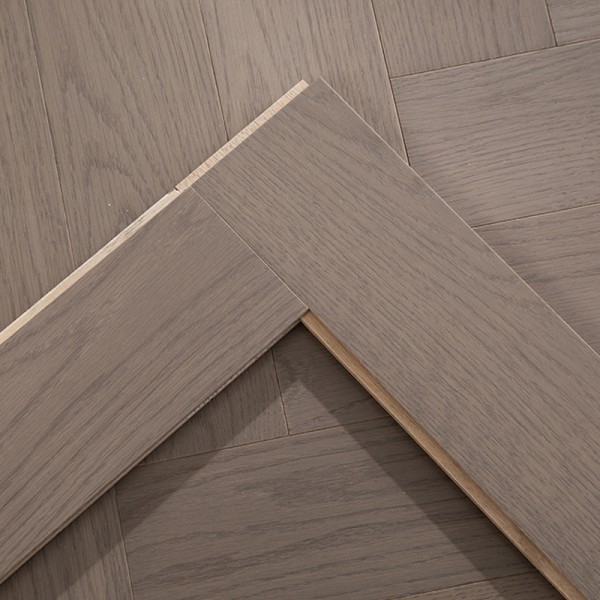 Birch series multi-layer solid wood flooring oak/walnut planks herringbone spelling herringbone spelling environmental protection LS-HX2002