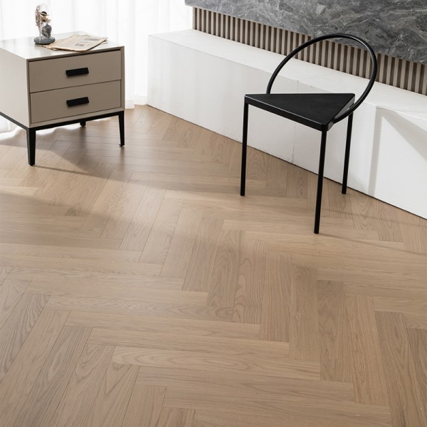 Birch series multi-layer solid wood flooring oak/walnut planks herringbone spelling ENF grade environmental protection LS-HX2003