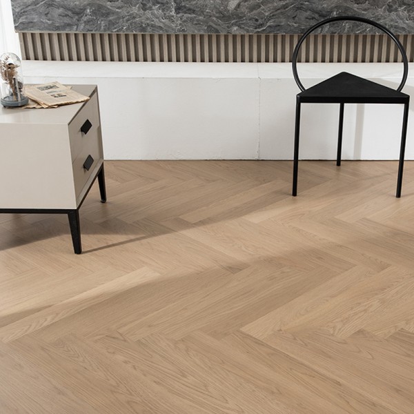 Birch series multi-layer solid wood flooring oak/walnut planks herringbone spelling ENF grade environmental protection LS-HX2003