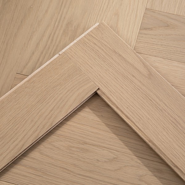 Birch series multi-layer solid wood flooring oak/walnut planks herringbone spelling ENF grade environmental protection LS-HX2003