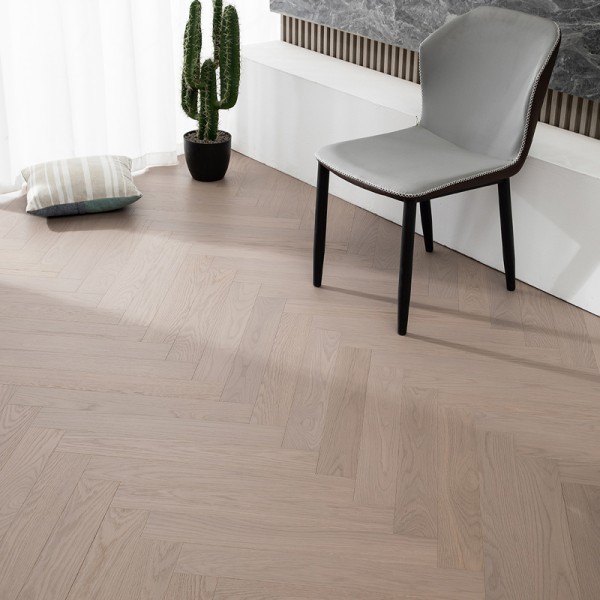 Birch series multi-layer solid wood flooring oak/walnut planks available herringbone spelling herringbone spelling LS-HX2005