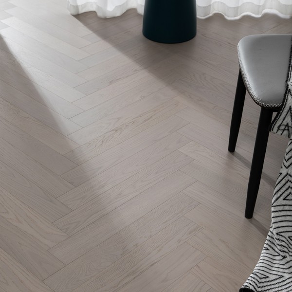 Birch series multi-layer solid wood flooring oak/walnut planks herringbone spelling herringbone spelling source manufacturer LS-HX2010