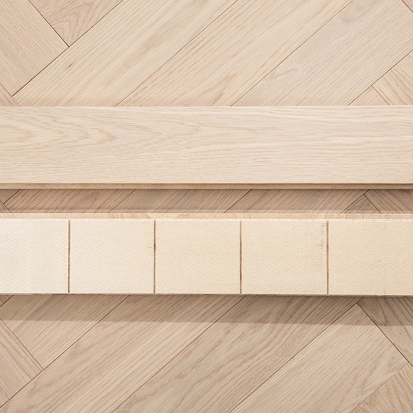 Birch series multi-layer solid wood flooring oak/walnut planks herringbone spelling herringbone spelling can be wholesale manufacturers LS-HX2011