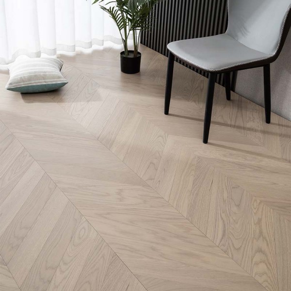 Whole birch series multi-layer solid wood flooring oak/walnut planks herringbone spelling herringbone spelling source manufacturer LS-HX3001