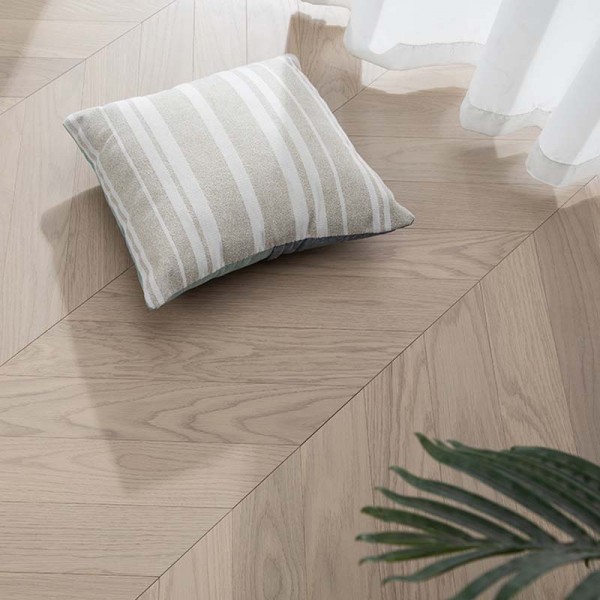 Whole birch series multi-layer solid wood flooring oak/walnut planks herringbone spelling herringbone spelling source manufacturer LS-HX3001