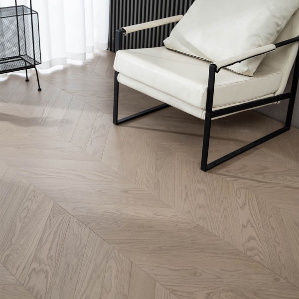 Birch series multi-layer solid wood flooring oak/walnut planks herringbone spelling herringbone spelling source manufacturer LS-HX3006