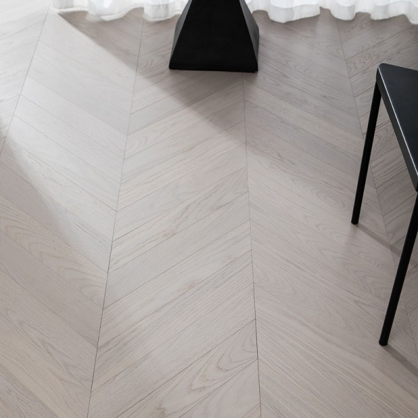 Birch series multi-layer solid wood flooring oak/walnut planks herringbone spelling herringbone spelling source manufacturer LS-HX3010