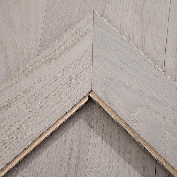 Birch series multi-layer solid wood flooring oak/walnut planks herringbone spelling herringbone spelling source manufacturer LS-HX3010