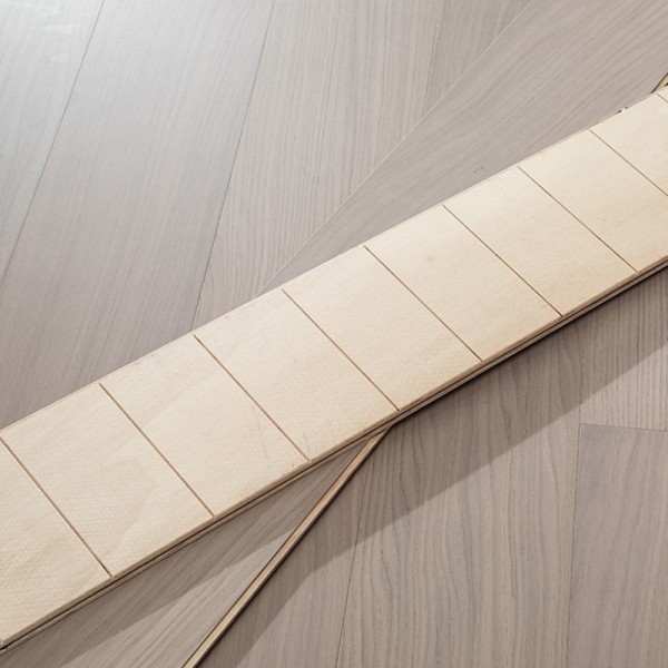 Birch series multi-layer solid wood flooring oak/walnut planks herringbone spelling herringbone spelling LS-HX8005