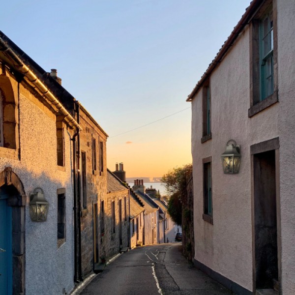 Outdoor Wall Lights, Porch Lights, Waterproof Outdoor Wall Sconce, Exterior Light Fixture Matte Black with Clear Glass Shade for Garage Patio Front Door Balcony (1 pack) 